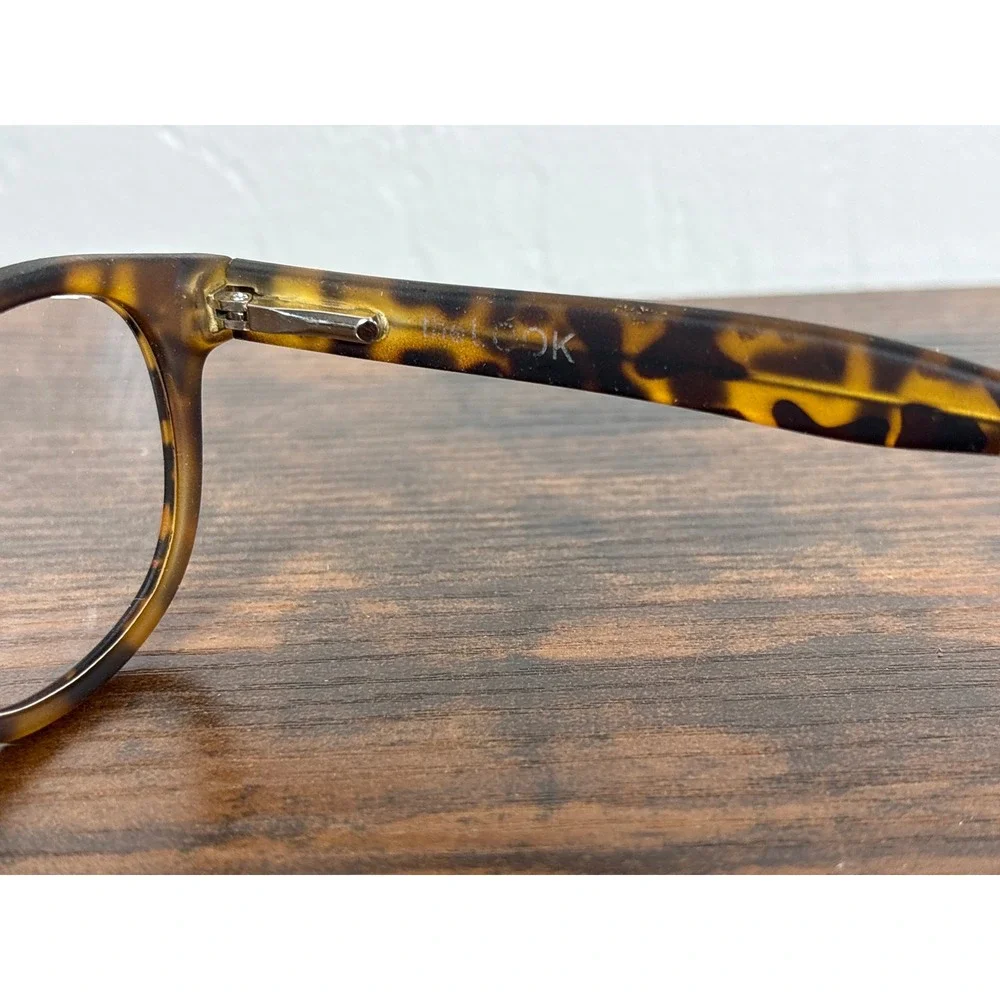Look Optic Tortoiseshell Round Reading Glasses +2.00 Magnification